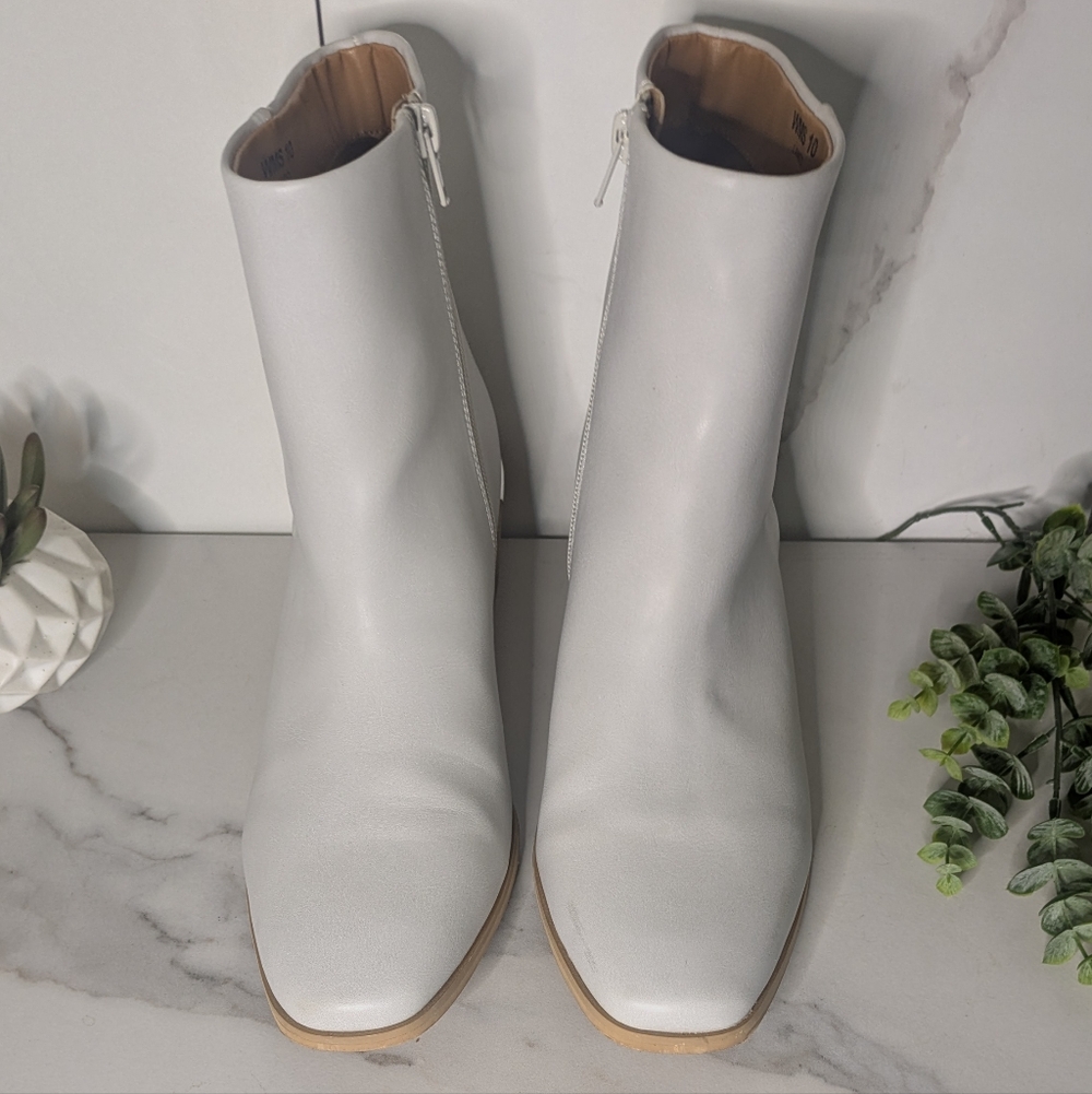 Dolce Vita Women's Boots